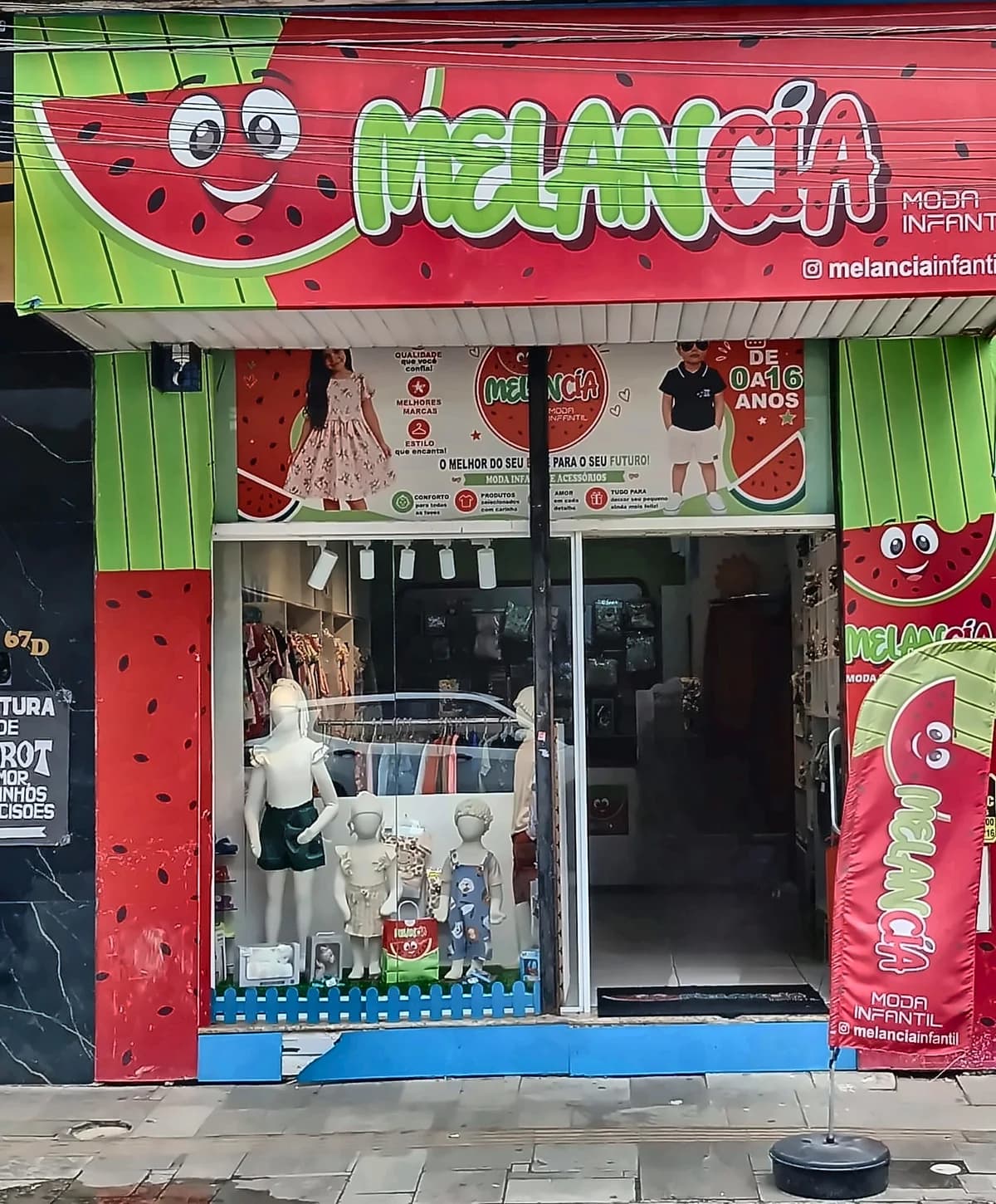 Fachada da Melancia Infantil na Rua Ponta Porã, 73, no Boqueirão